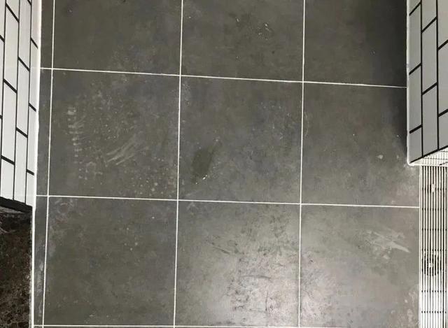 经常做饭厨房贴什么瓷砖？(图7)
