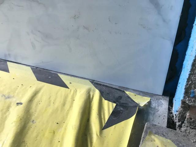 卫生间的瓷砖选择与施工有什么要注意的？(图9)