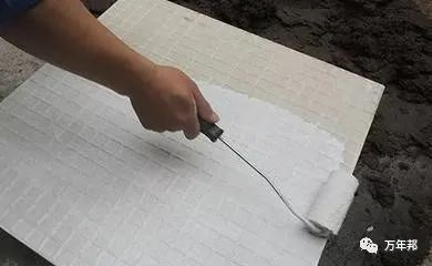 万年邦B300更牢固膏状背胶：渗透性强、粘接性好(图3)