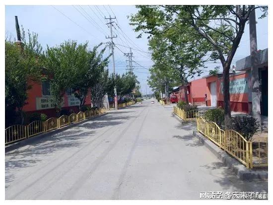 去相亲恰遇女孩家贴瓷砖我趁机表现被岳父喜欢促成我的姻缘(图3)