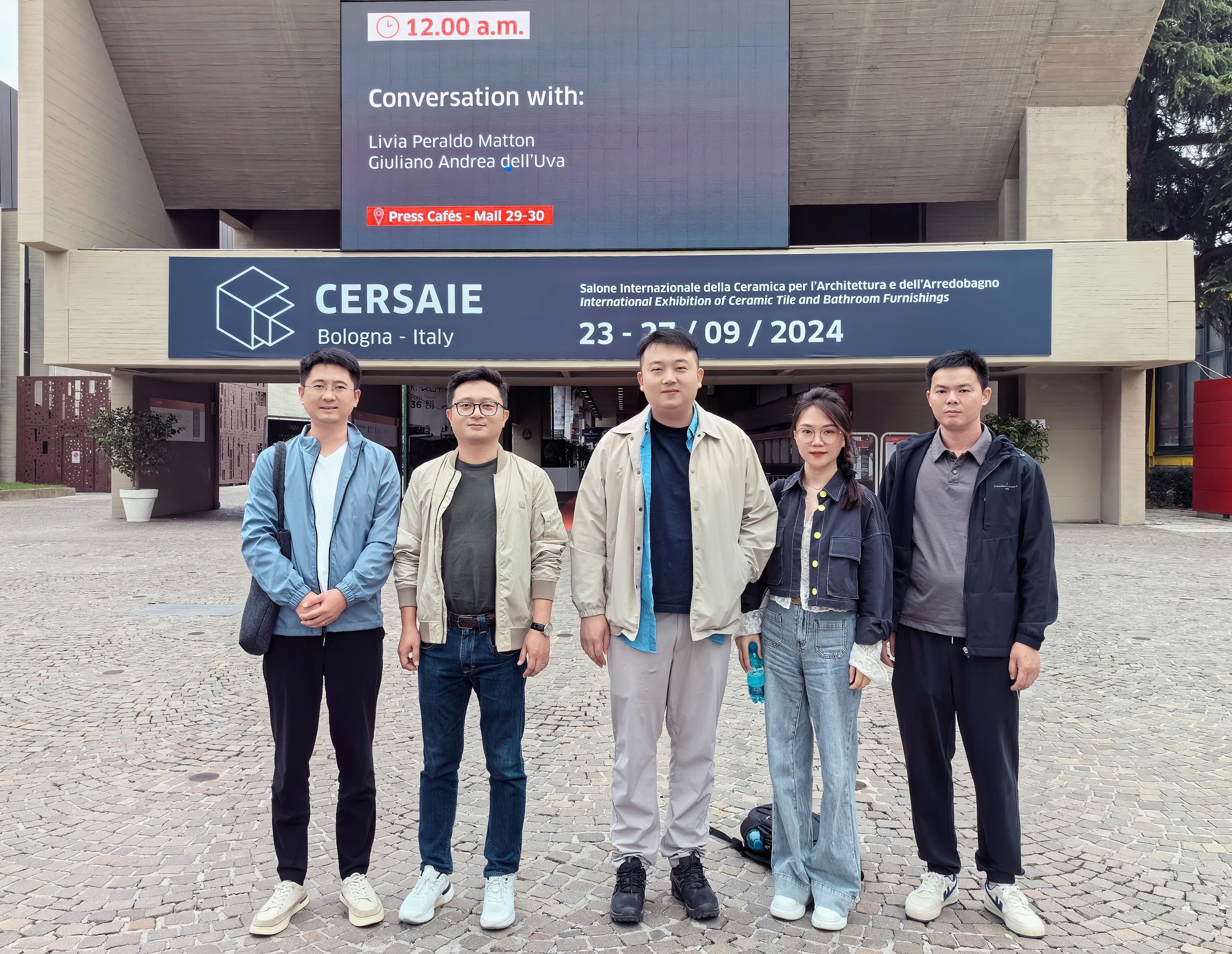 直击博洛尼亚展！箭牌瓷砖意大利学习之旅见证陶瓷趋势风向标(图1)