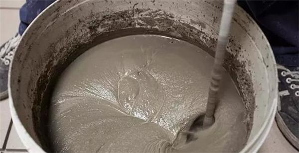 装修新手必看!瓷砖胶十大品牌老顽固和德高选哪个？(图2)