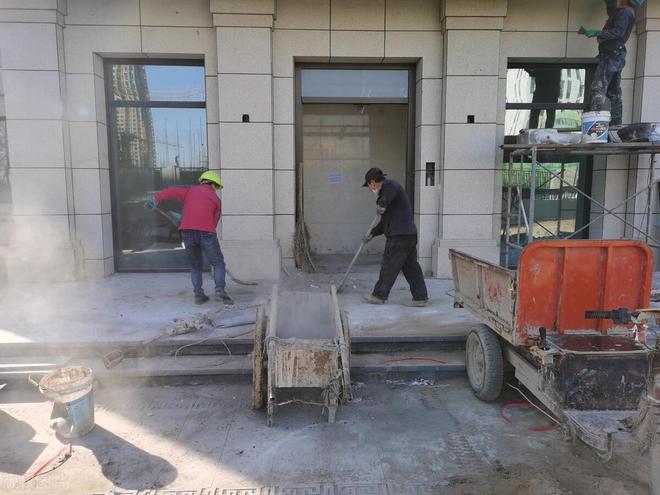 “高空瓷砖禁令”来袭！仿石漆成外墙装饰新宠的五大理由(图2)