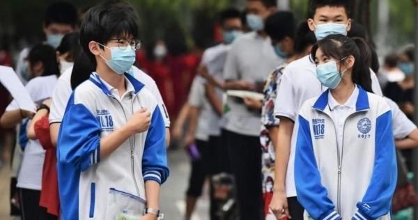 初中生迎来新制度：2024年9月1日实施改革新(图1)