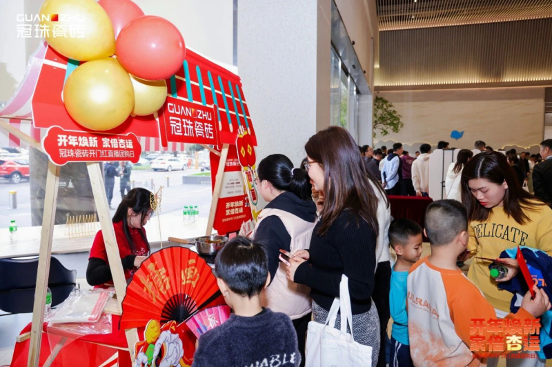 胡杏儿亲临冠珠瓷砖开门红直播团购日大美新品成时尚新选(图4)