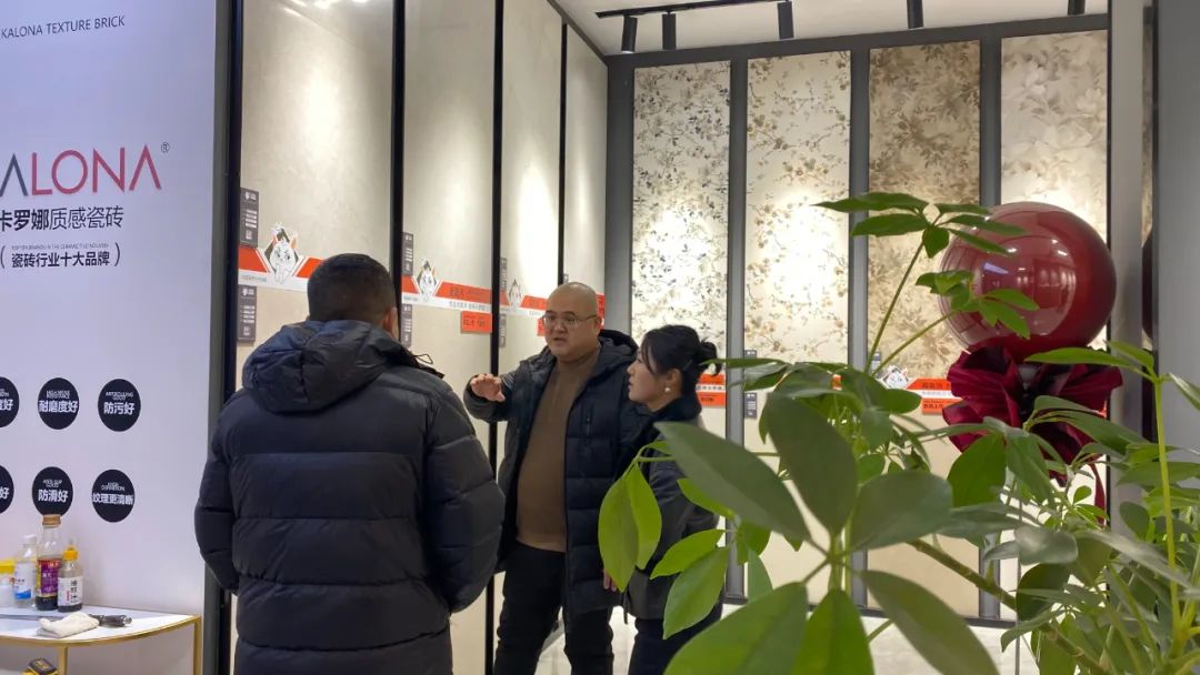 卡罗娜·超防污质感瓷砖2025新品全国品鉴会（辽宁站）隆重召开！(图6)