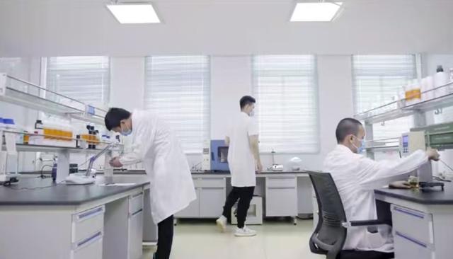 如何选择适合自己的防滑品牌？(图1)