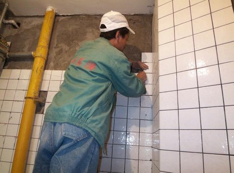 瓷砖粘合剂有哪些用途、优点、价格？(图1)