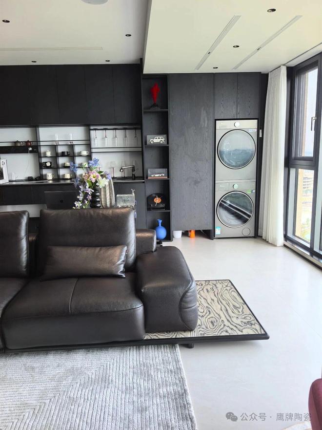 鹰牌陶瓷百万案例｜126㎡现代简约风选对瓷砖高级感直接拉满(图8)