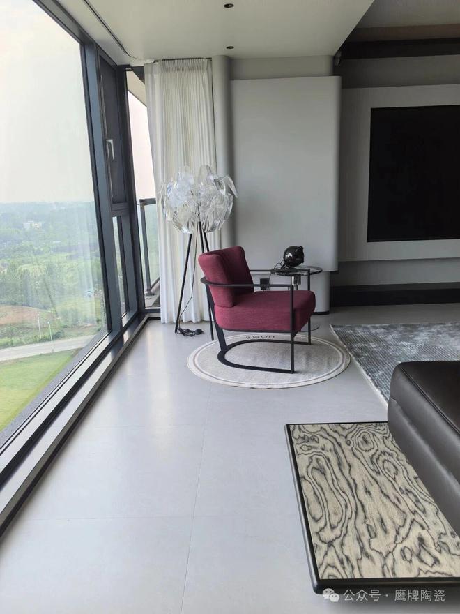 鹰牌陶瓷百万案例｜126㎡现代简约风选对瓷砖高级感直接拉满(图7)