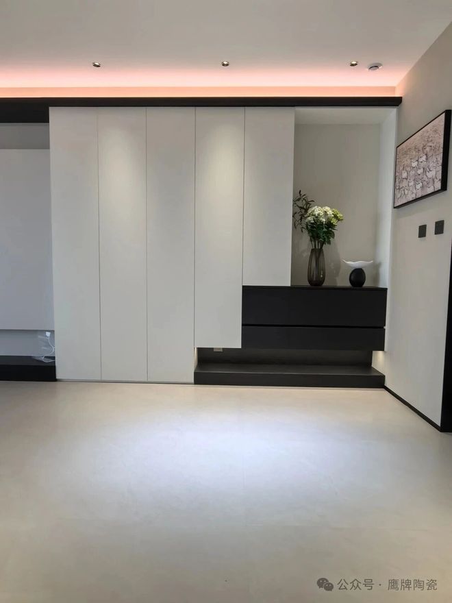 鹰牌陶瓷百万案例｜126㎡现代简约风选对瓷砖高级感直接拉满(图6)