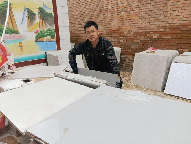 暖冬暖组装式电地暖瓷砖闪耀亮相第七届大健康产业高质量发展大会(图2)
