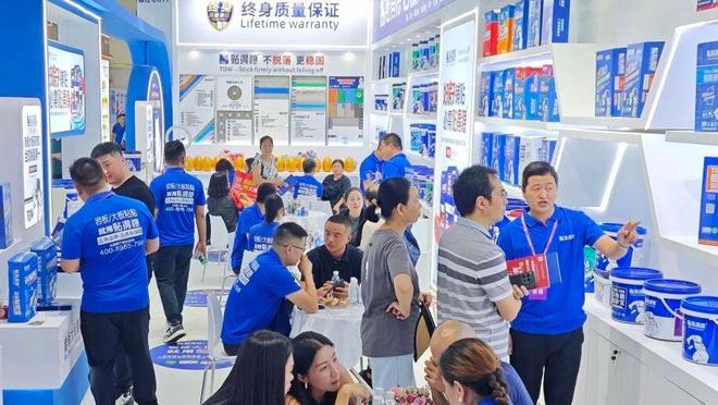 佛山秋陶落幕：贴得稳「好房子」系列领跑定义瓷砖胶行业新标杆(图6)