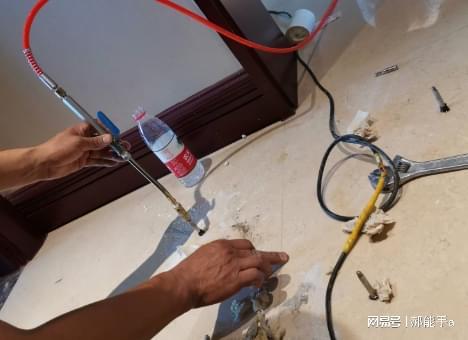 绍兴瓷砖空鼓维修全攻略：从原因到解决(图2)