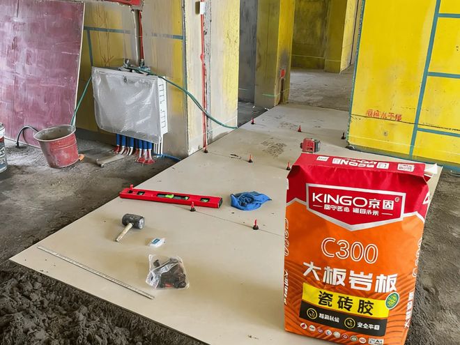 建材人力推：瓷砖胶一线品牌质量、口碑双！新手也能闭眼入(图1)