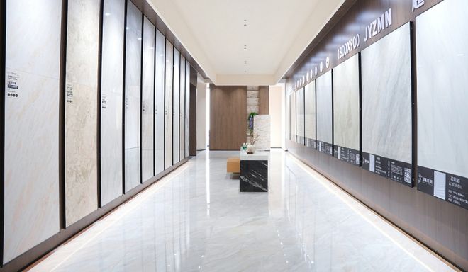 啄木鸟瓷砖开创超硬防滑品类锚定瓷砖市场新蓝海(图3)