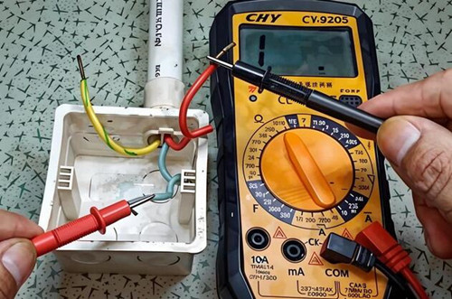 用瓷砖胶贴地砖的利弊(图1)